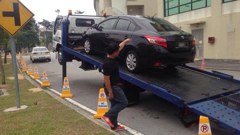 SPAD Enforcement Seizes Nine Uber, GrabCar Vehicles In Operation