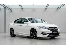 2016 Honda Accord 2.0 VTi-L Sedan. CAR KING. High loan Arranged.  View to believed.