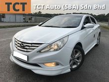 2010 Hyundai Sonata 2.0 High Spec Sedan, sunroof, keyless entry, push start, leather seat.