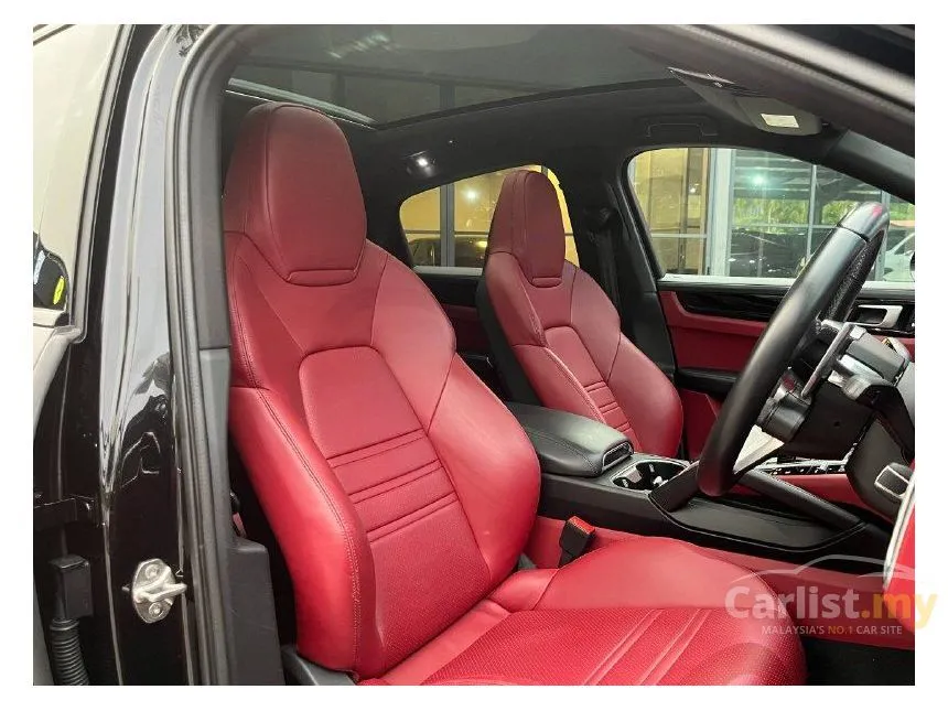 2022 Porsche Cayenne SUV