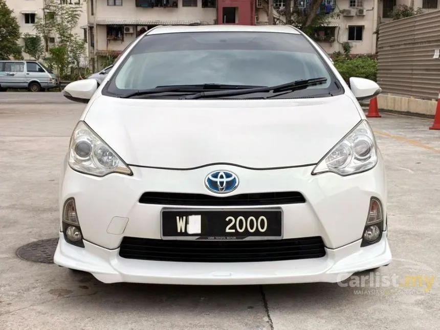 2013 Toyota Prius C Hybrid TRD Sportivo Hatchback