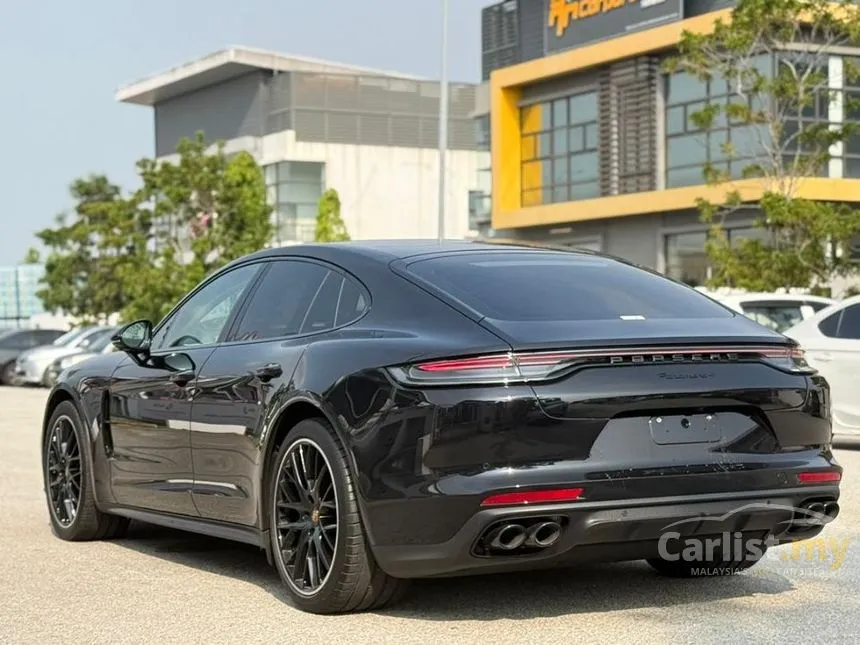 2023 Porsche Panamera Hatchback