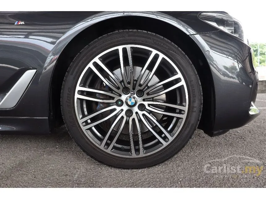 2019 BMW 530i M Sport Sedan