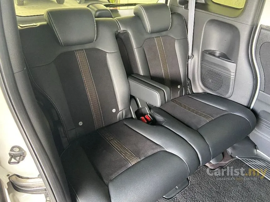 2018 Honda N-Box Custom G EX Hatchback