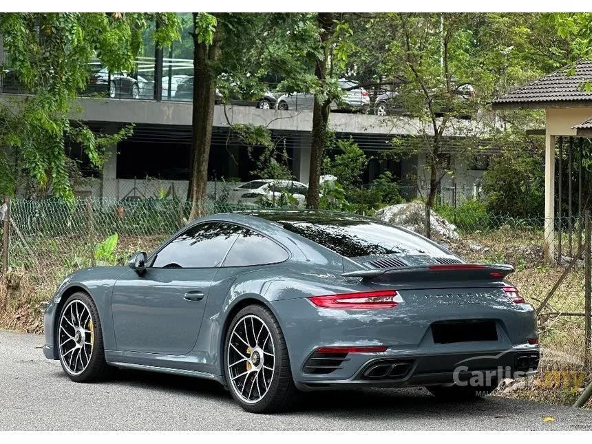 2016 Porsche 911 Turbo S Coupe