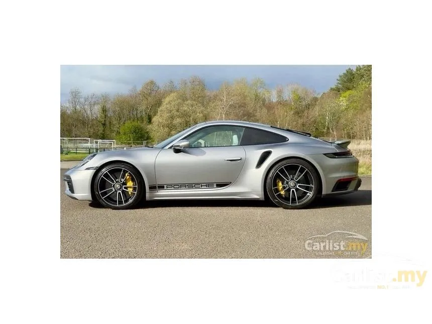 2022 Porsche 911 Turbo S Coupe