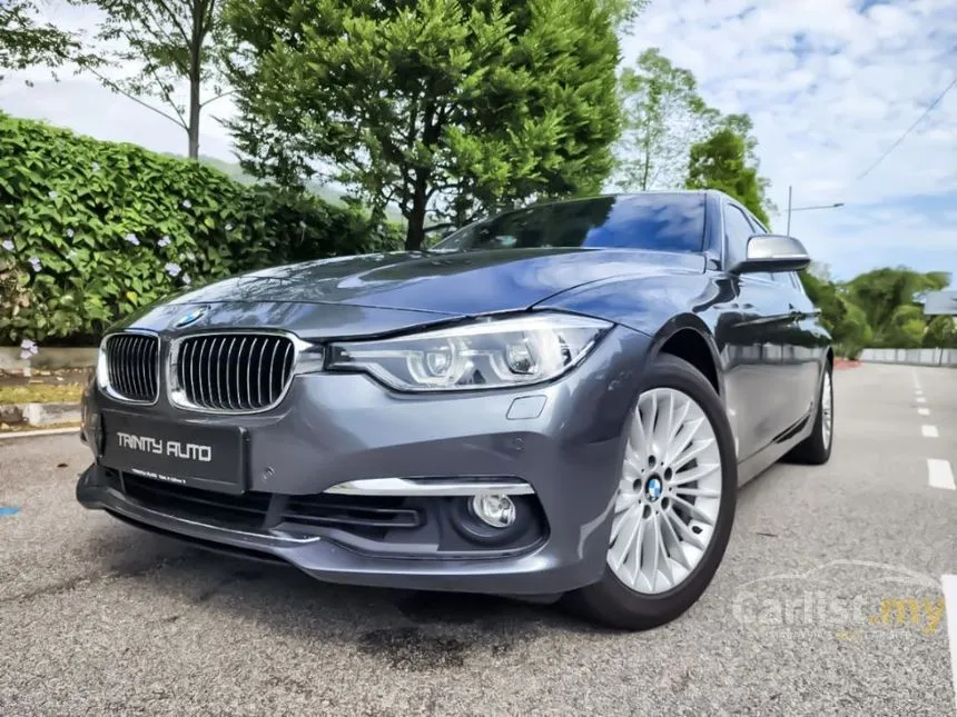 2019 BMW 318i Luxury Sedan