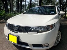 10 Kia Forte 1.6 SX (A) PUSH START LOW MILEAGE 1 OWNER