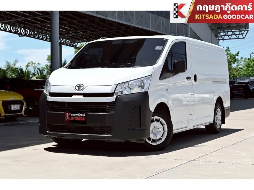 2022 Toyota HIACE Eco Van