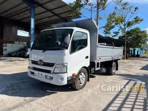2026 Hino 300 4.0 Lorry
