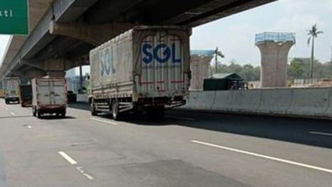 Tol Jakarta-Cikampek Kembali Diperbaiki, Waspada Macet Total