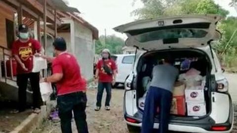 Komunitas Tosca Gelar Aksi Berbagi di Bulan Ramadhan