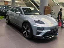 2025 Porsche Macan 0.0 Turbo SUV