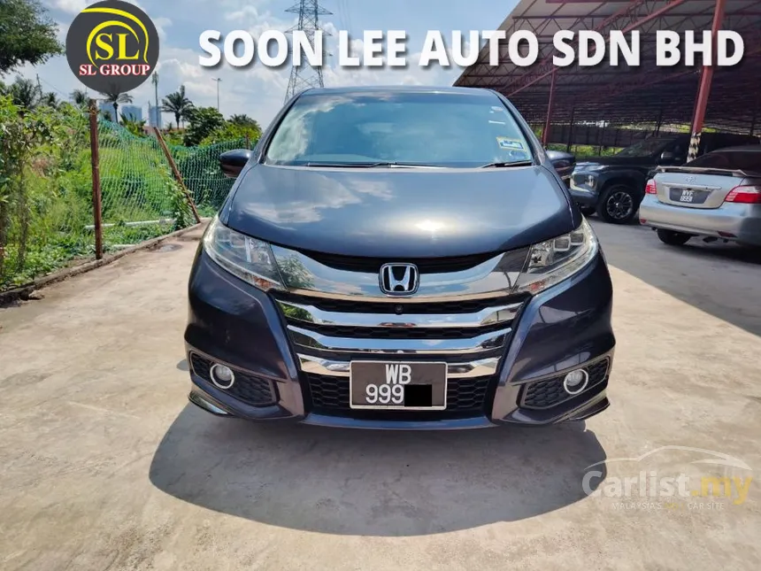 2013 Honda Odyssey Absolute MPV