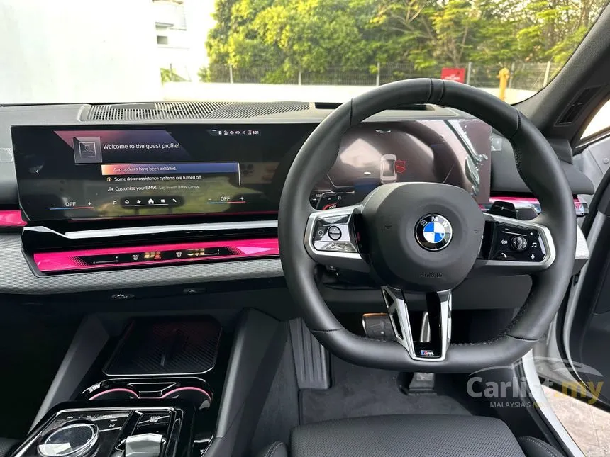 2025 BMW 520i M Sport Sedan