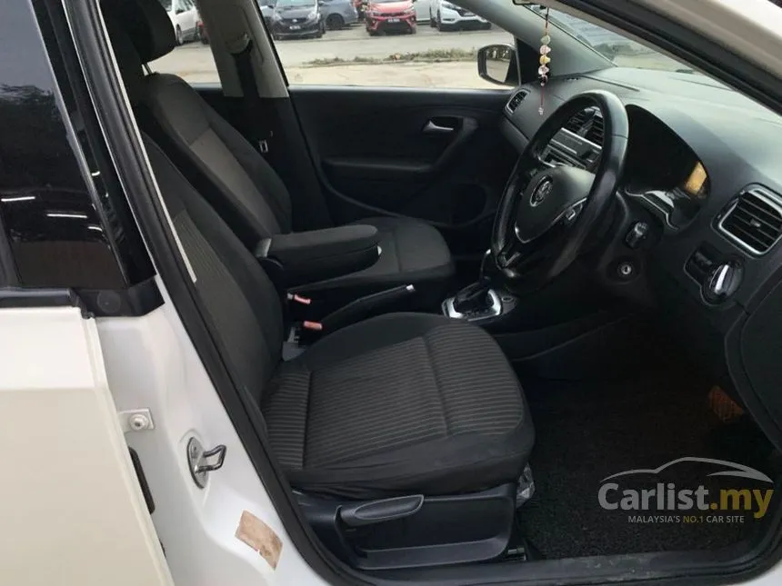 2017 Volkswagen Vento Comfort Sedan