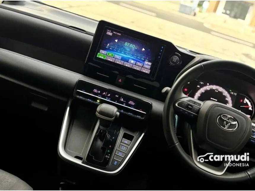 2023 Toyota Voxy (Non Premium Color) MPV