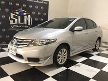 2013 Honda City 1.5 (ปี 08-14) V i-VTEC Sedan AT