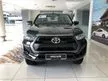 New 2024 Toyota Hilux 2.4E (AT) 4x4 Ready stock tak payah tunggu lama lama Confirm