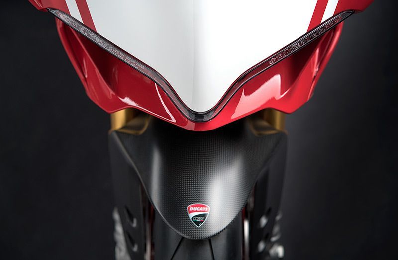 Ducati 1299 Panigale R Final Edition Diluncurkan dan Dihadiri Dua Pembalap WSBK 7