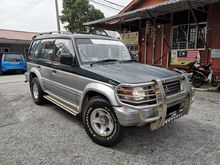 Year 2002 Reg03 Mitsubishi PAJERO 2.4 (M) 4X4