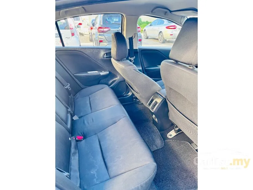 2015 Honda City V Sedan