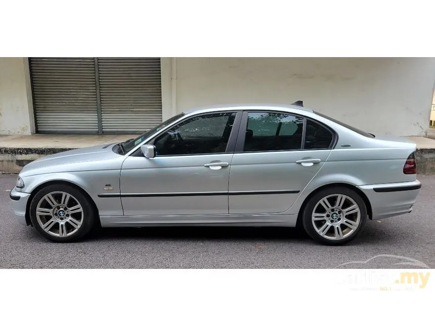 2001 BMW 318i 18i Sedan