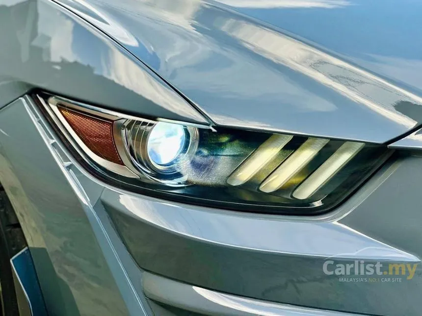 2017 Ford MUSTANG EcoBoost Coupe