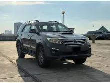 2015 Toyota Fortuner 2.5 G TRD Sportivo SUV 1OWNER/LEATHER SEAT/4WD