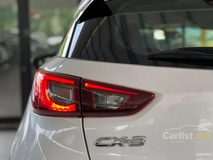 2017 Mazda 3 SKYACTIV-G Hatchback