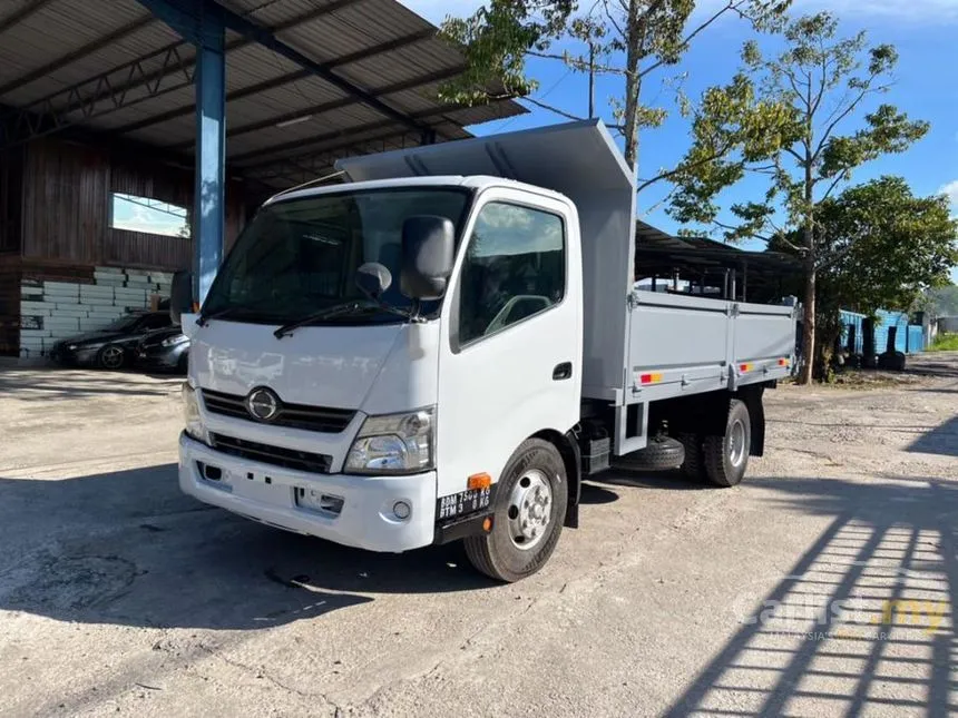 2026 Hino 300 Lorry