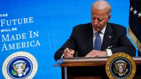 Biden Bombardir Gedung Putih dengan Mobil Listrik, Gerakannya Mirip Saat Perang Dunia II