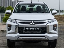 2018 Mitsubishi Triton 2.4 VGT Pickup Truck FREE iPhone + Rebet 2K