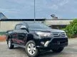 Used 2017 Toyota Hilux 2.4 G Pickup Truck FULL SERVICE RECORD
