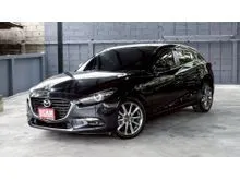2017 Mazda 3 2.0 (ปี 14-18) S Sports Hatchback