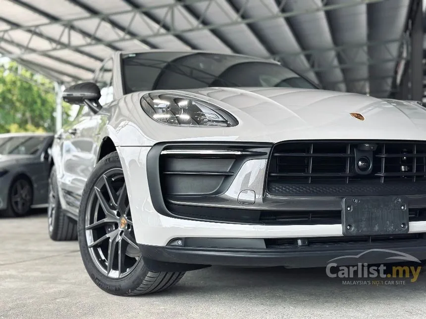 2023 Porsche Macan SUV
