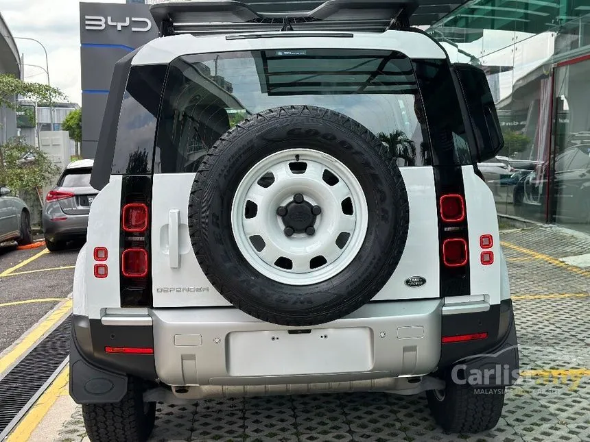 2022 Land Rover Defender 110 P300 HSE SUV