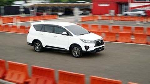 Harga Toyota Kijang Innova Facelift Naik Jutaan Rupiah, Berikut Detailnya