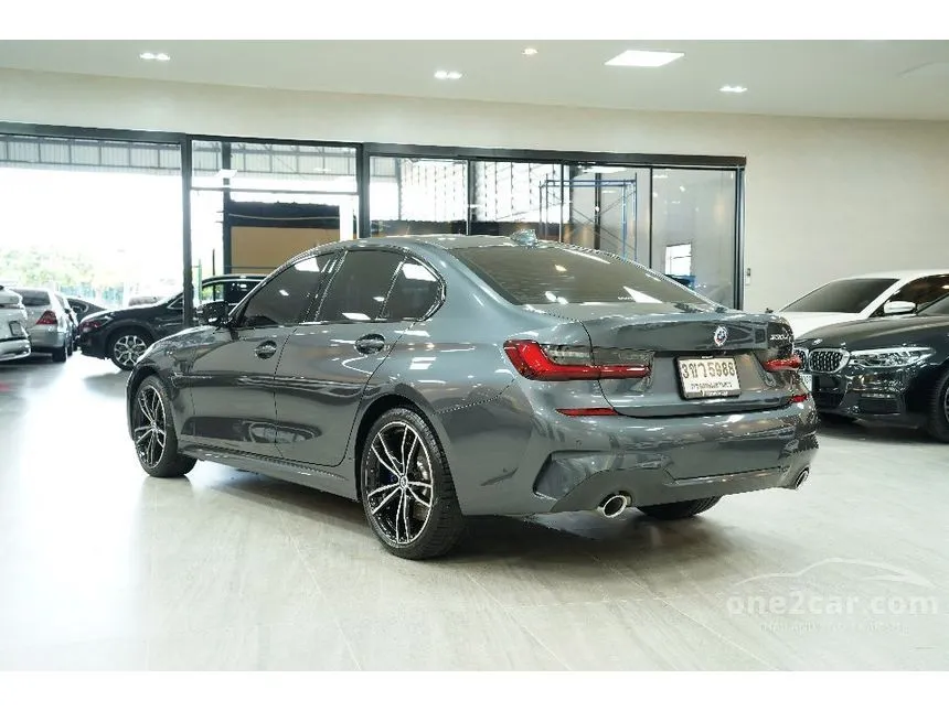 2023 BMW 330e M Sport Sedan