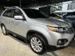 Kia Sorento 2.4 XM (A) PETROL AWD SUNROOF 7 LEATHER SEAT LIKE NEW