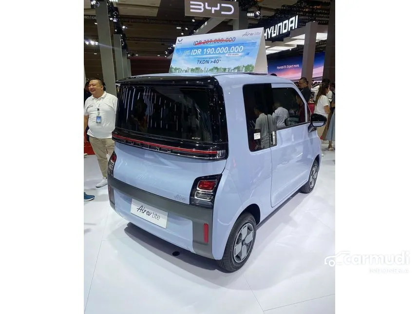 2024 Wuling EV Air ev Lite Long Range Hatchback