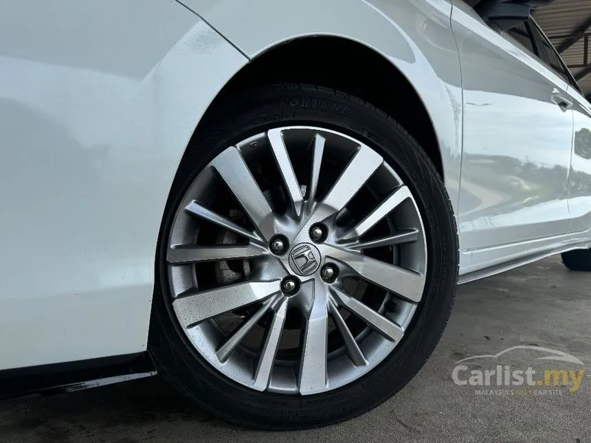 2022 Honda City V Hatchback