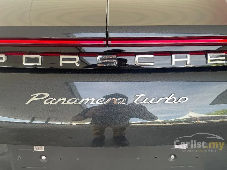 2019 Porsche Panamera Turbo Hatchback