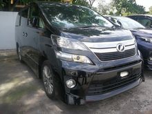 2014 Toyota Vellfire 2.4 Z Golden Eyes TYPE 2 ALPINE ROOF MONITOR