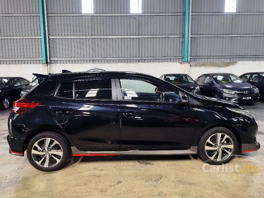 2020 Toyota Yaris E Hatchback