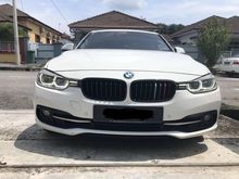 2016 BMW 320i 2.0 Sport Line Sedan (Under Warranty)