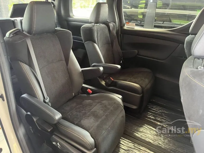 2020 Toyota Alphard G S Gold MPV