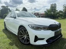 2021 BMW 320i 2.0 M- Sport  F.S.R BY BMW  55K MILL ONLY  , MEMORY SEAT , PADDLE SHIFT , WIRELESS CHARGING ,