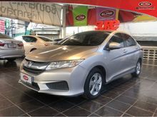 2015 Honda City 1.5 (ปี 14-18) V i-VTEC Sedan AT