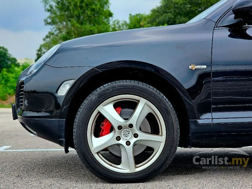 2005 Porsche Cayenne Turbo SUV